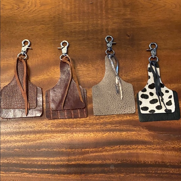 Cow tag purse charms. - Picture 2 of 2